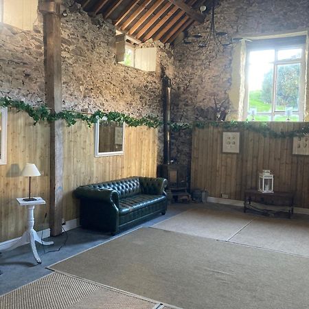 Penbedw Uchaf Estate - Rural Retreats, Tennis Молд Екстер'єр фото